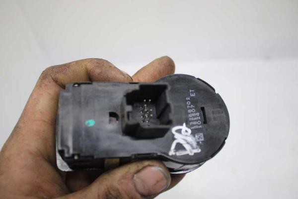 COMMODO OPEL ASTRA J (PHARE UNIQUEMENT) - Vue 2